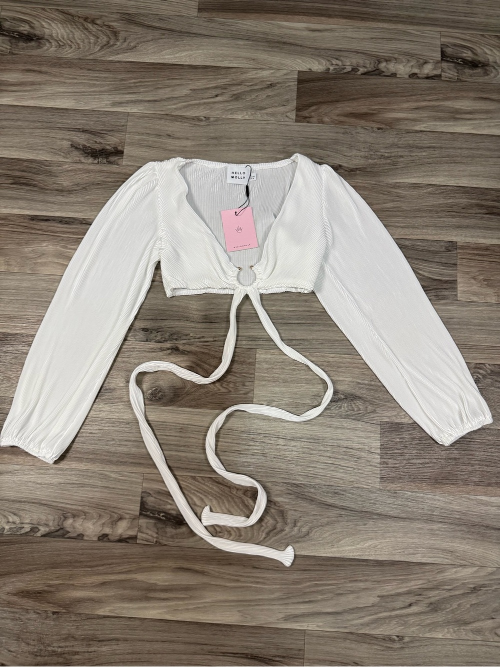 Hello Molly White Cropped Long Sleeve Top Size Medium